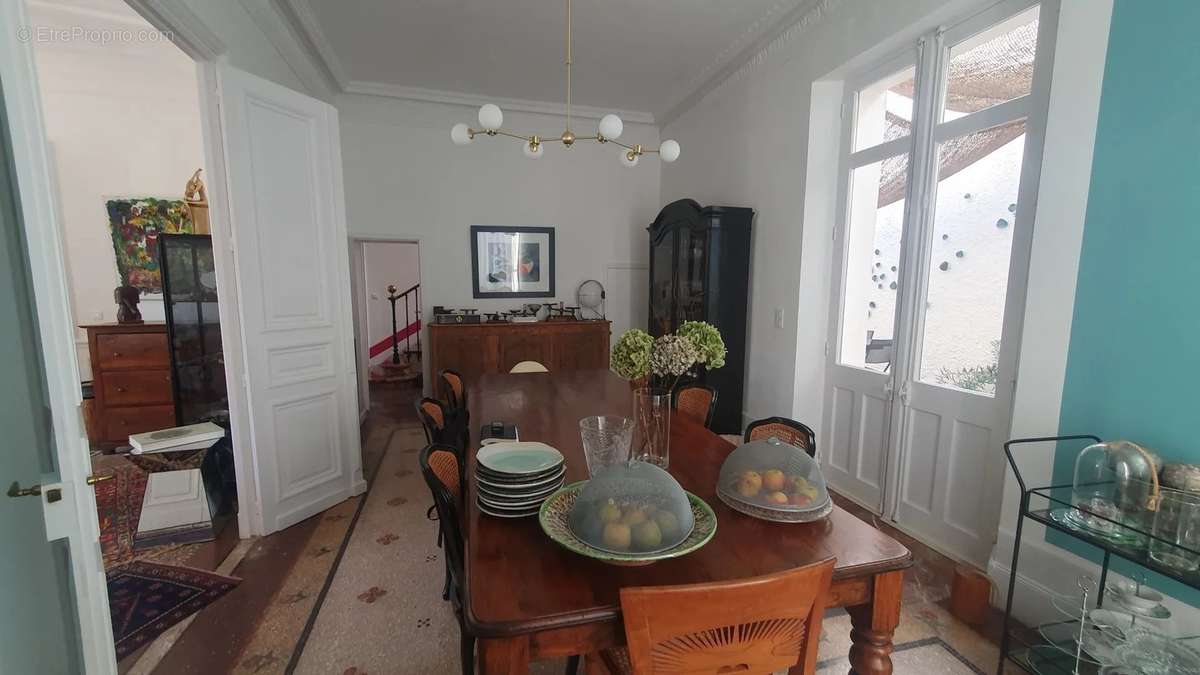 Maison à LEZIGNAN-CORBIERES