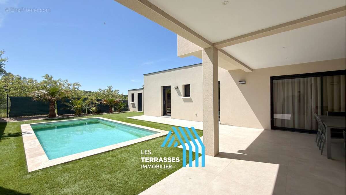 Maison à MONTELIMAR