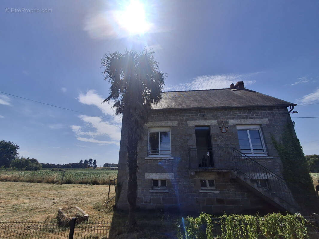 Le Ferré : maison à vendre avec FAR IMMOBILIER - photo 3