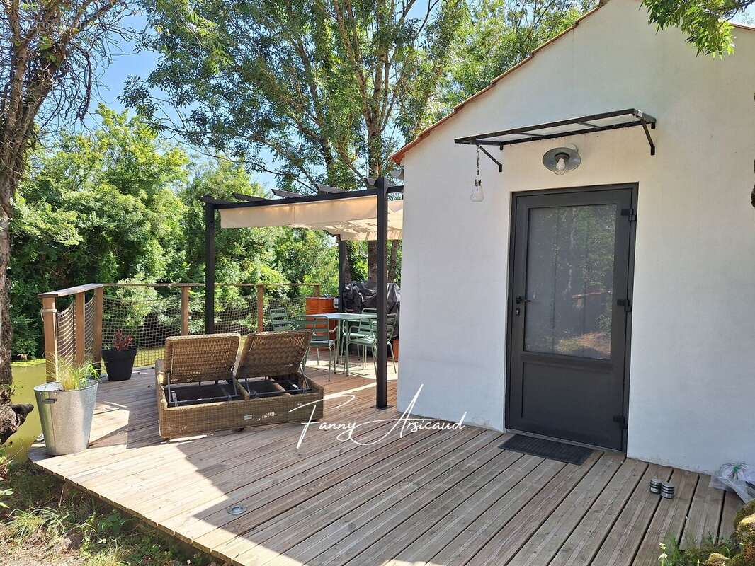 Maison à L&#039;ILE-D&#039;ELLE