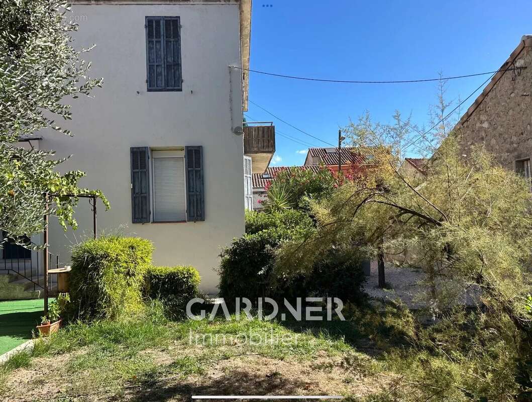 Appartement à MARSEILLE-10E