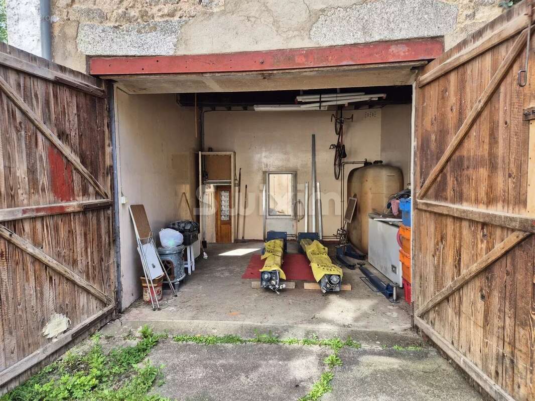 Appartement à LORMES