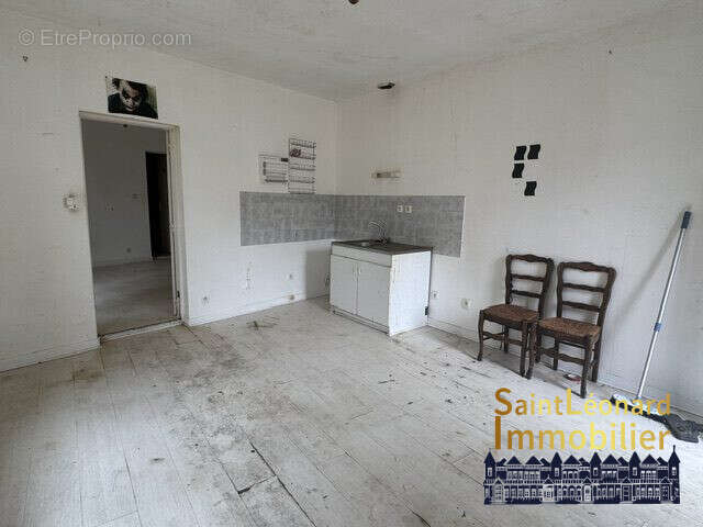Appartement à FOUGERES