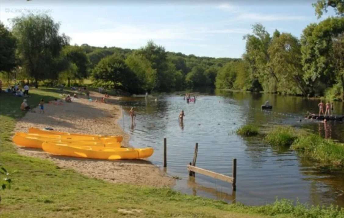 Maison à SAINT-PIERRE-DE-MAILLE