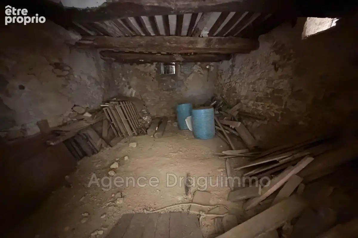 Maison 6 pièces 136 m² à vendre à Draguignan (83300) - photo 8