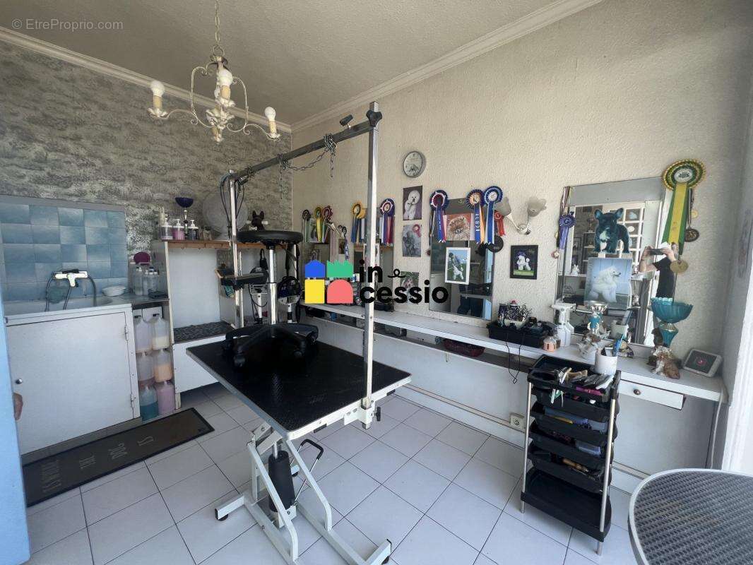 À vendre – immeuble de rapport commerce + habitation - photo 4