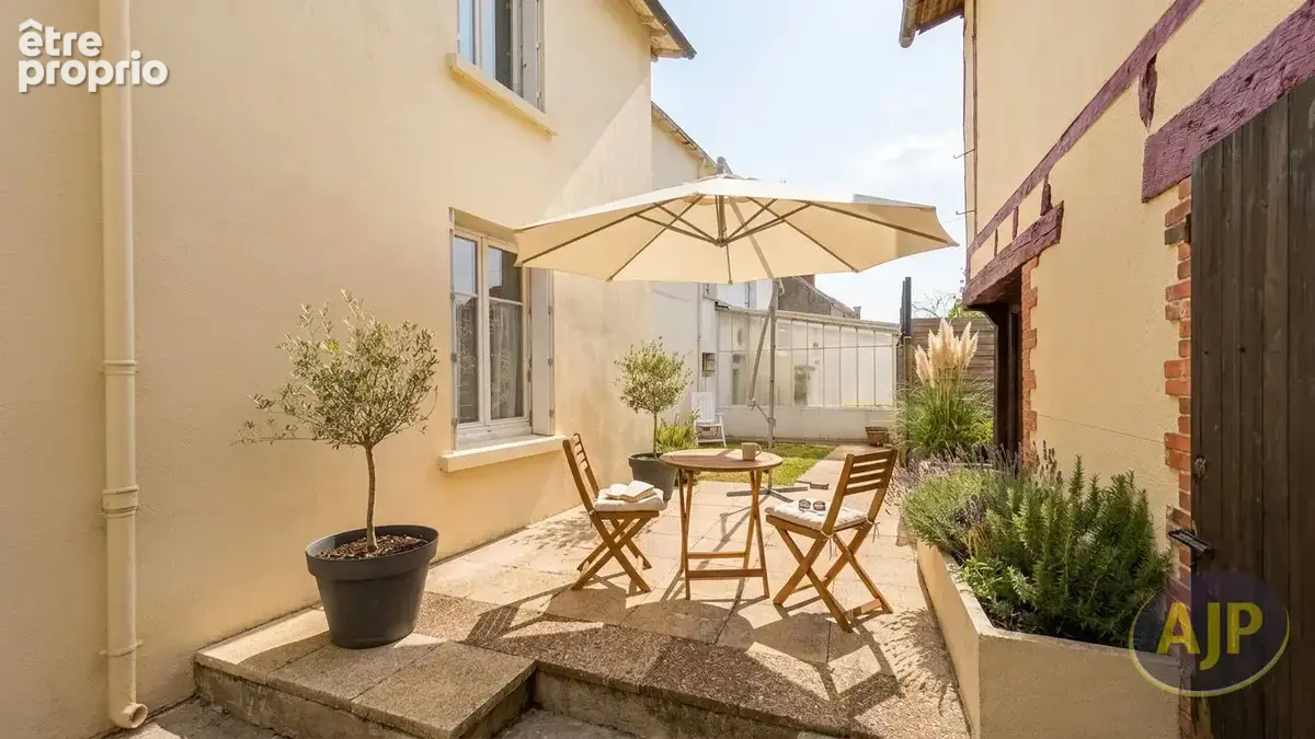 Maison 7 pièces 116 m² - photo 2