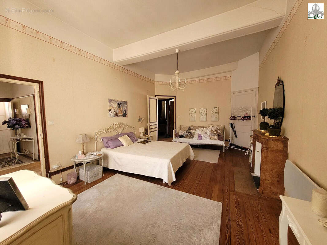 Appartement 108 m² à Tournus  - photo 5