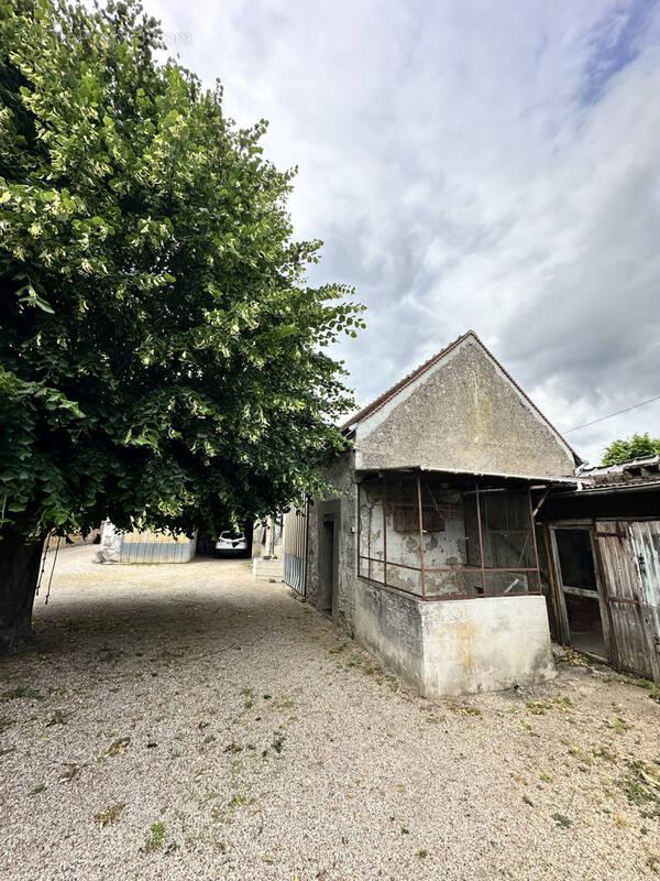 Maison à FAY-AUX-LOGES