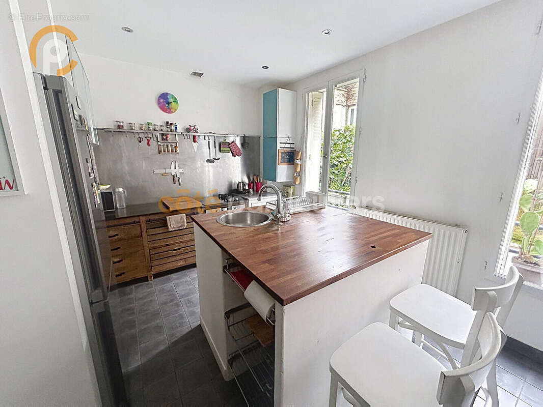 Maison à IVRY-SUR-SEINE