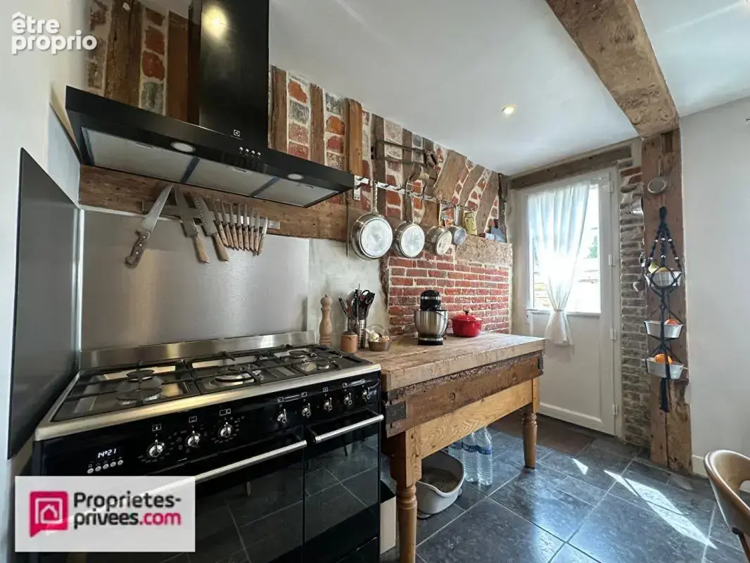 PONT-L'ÉVÊQUE - Maison de ville & de charme avec son logement indépendant - photo 10