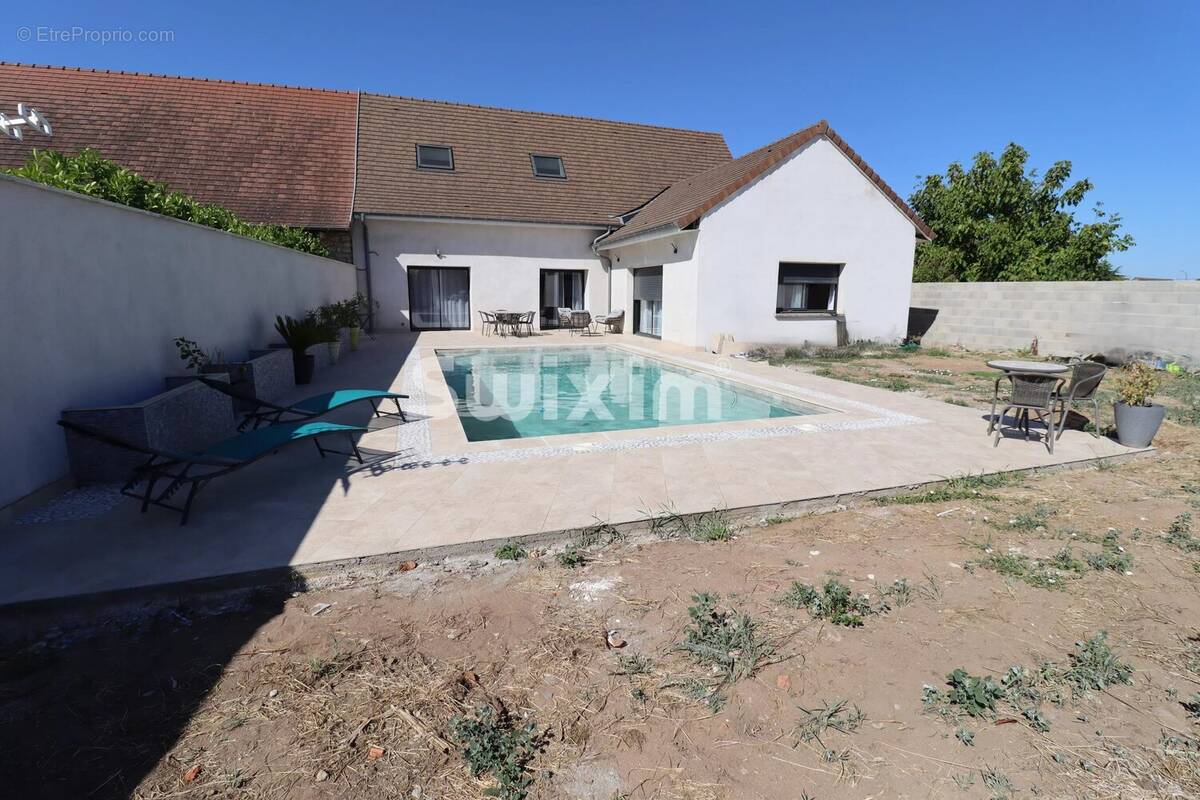 Maison à EPERVANS