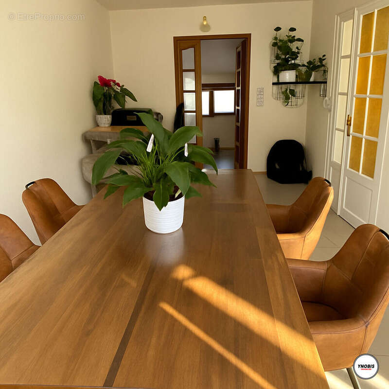 Maison à ROSNY-SUR-SEINE