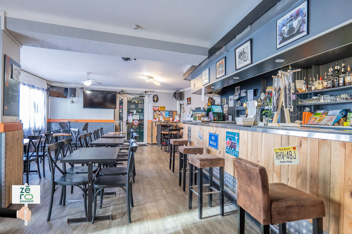 Commerce à LA FERRIERE