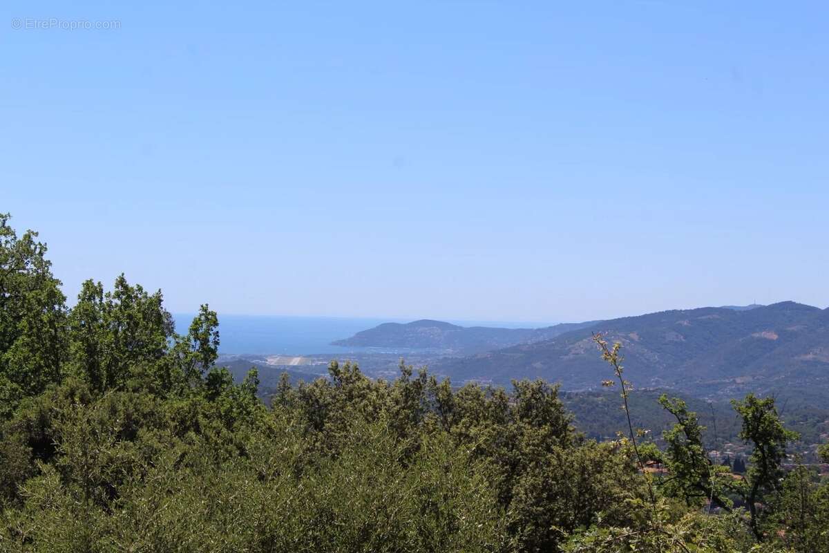 GRASSE, Belle Villa 5 P, position dominante - photo 5