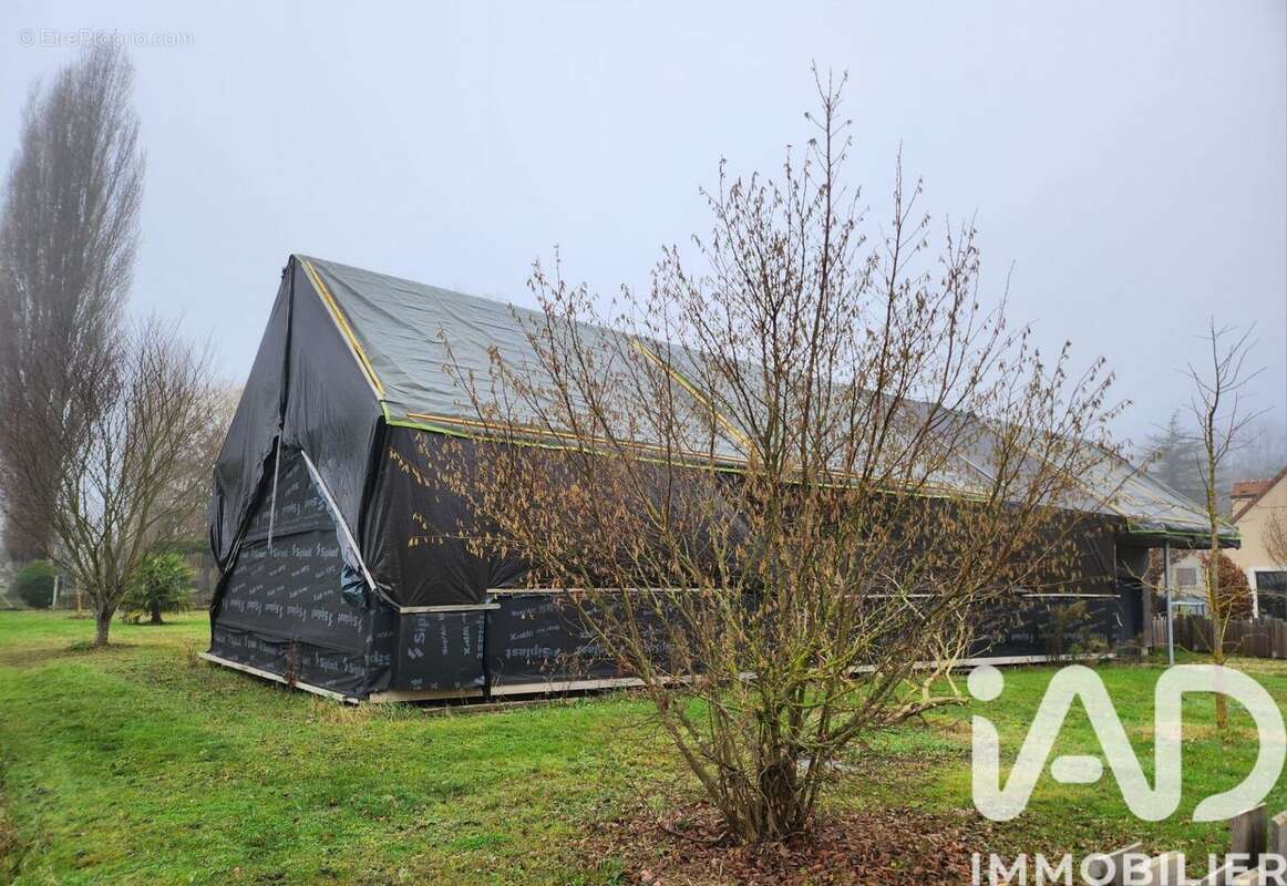 Photo 8 - Maison à SAINT-MAURICE-MONTCOURONNE