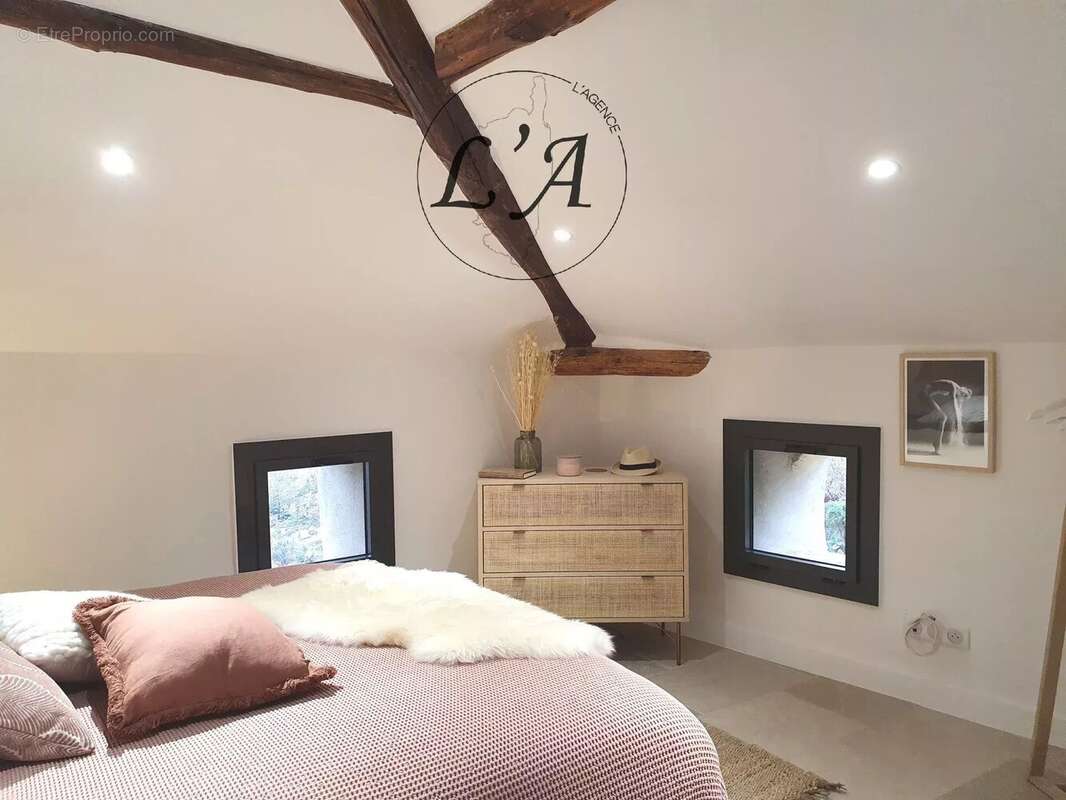 Appartement à SANTO-PIETRO-DI-TENDA