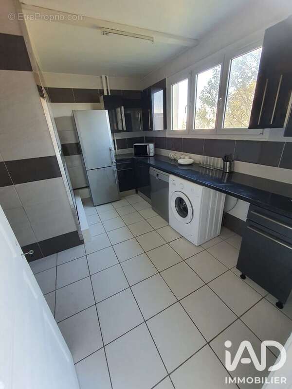 Photo 9 - Appartement à DAMMARIE-LES-LYS