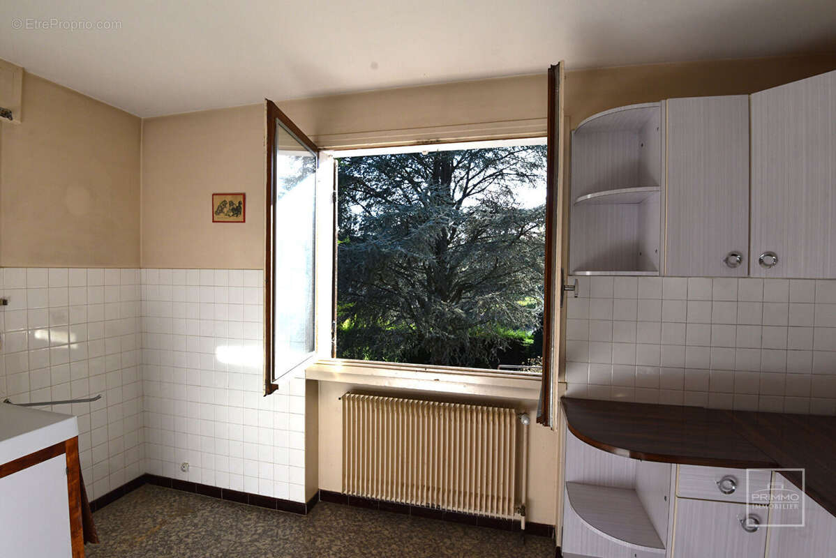 Maison à SAINT-CYR-AU-MONT-D'OR