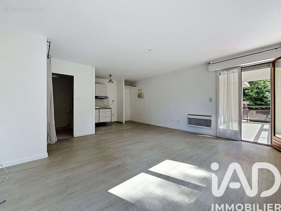 Photo 2 - Appartement à NOISY-LE-GRAND