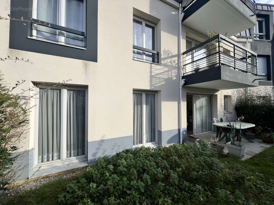 Appartement à CESSON