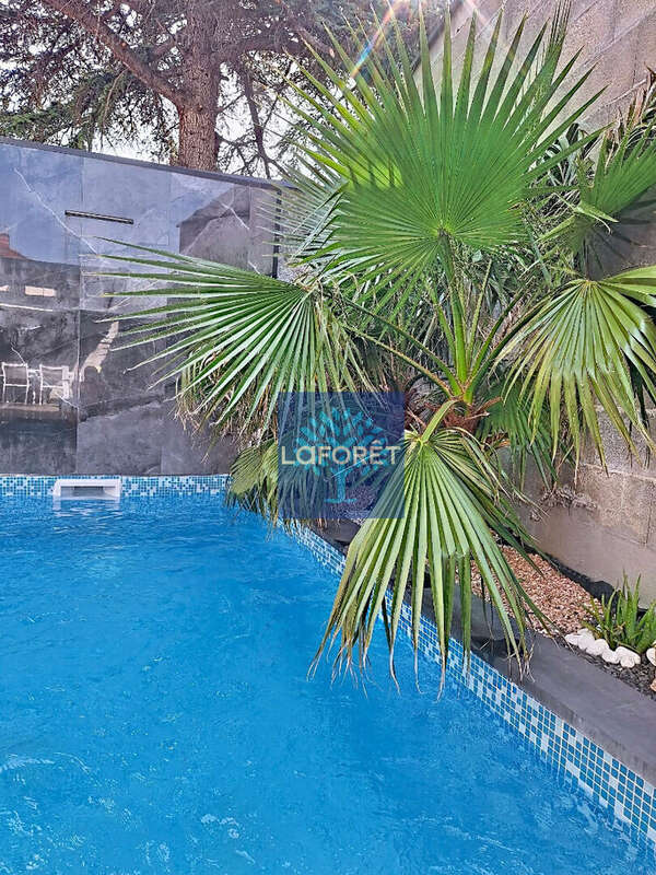 Maison à CHASSE-SUR-RHONE