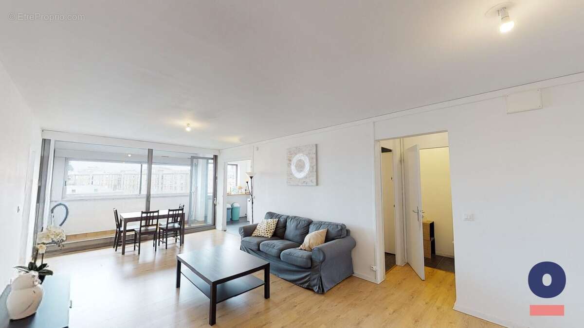 Appartement 110 m² à Tourcoing  - photo 2