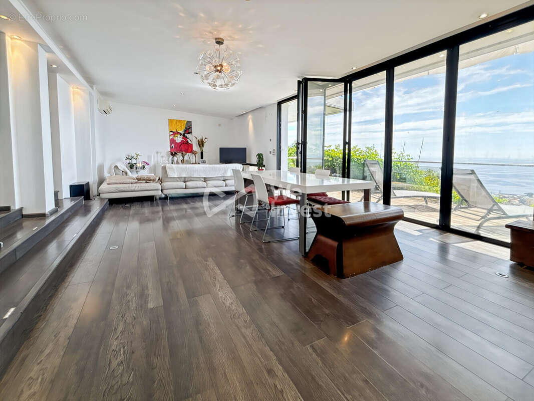 Maison à SAN-MARTINO-DI-LOTA