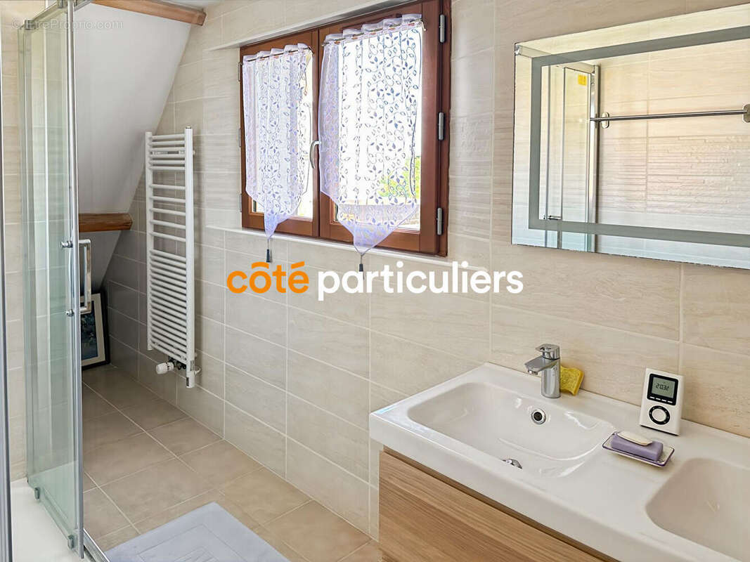 Maison à GRISY-SUISNES