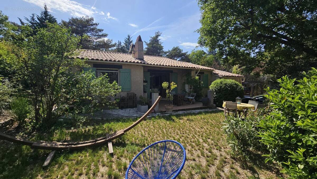 Maison à TOURTOUR