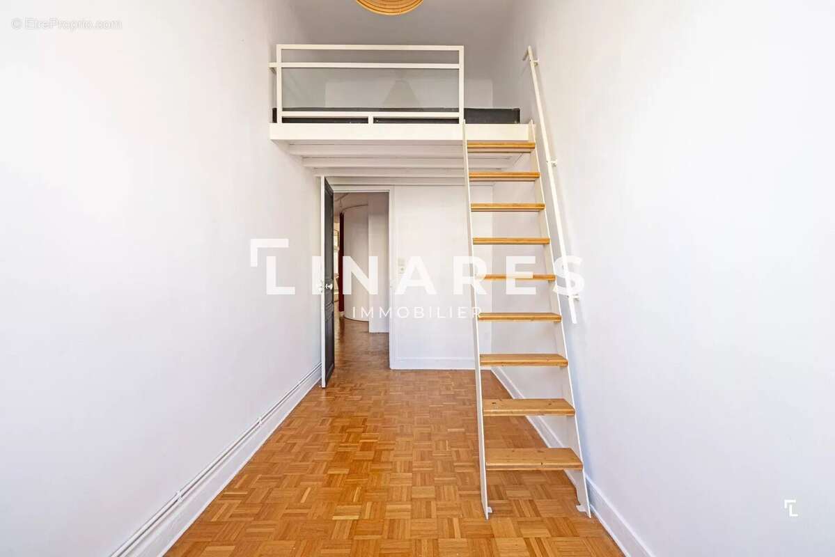Appartement à MARSEILLE-6E