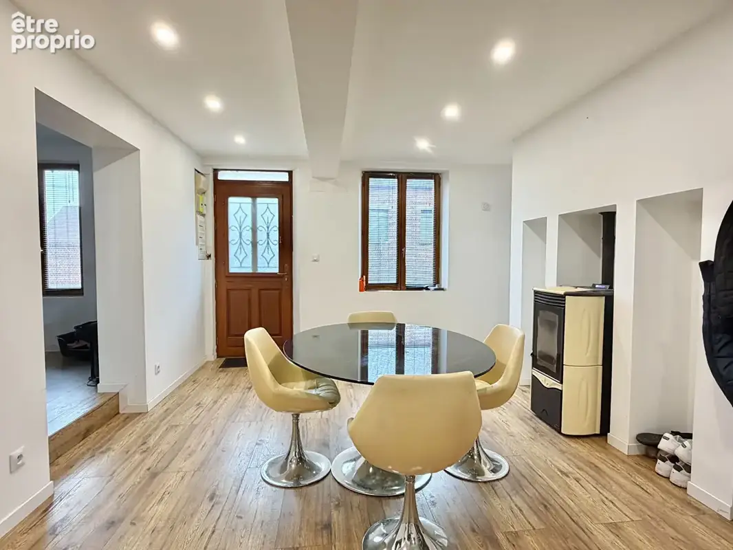 Maison de 96m² proche du centre ville de CREVECOEUR LE GRAND - photo 5