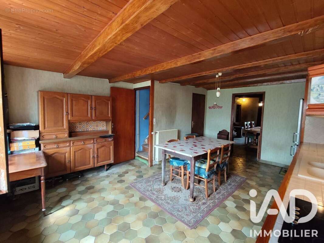 Maison 130 m² à Mandres-La-Cote  - photo 8