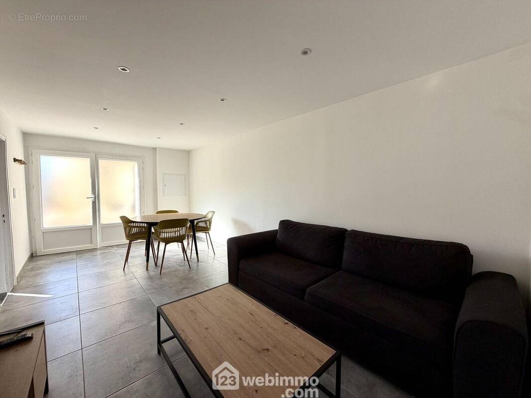 Le séjour de 17,5 m2... - Appartement à SAN-MARTINO-DI-LOTA