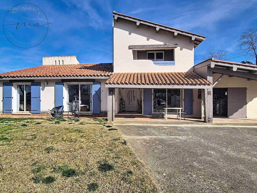 Maison familiale de 205 m2 - photo 19