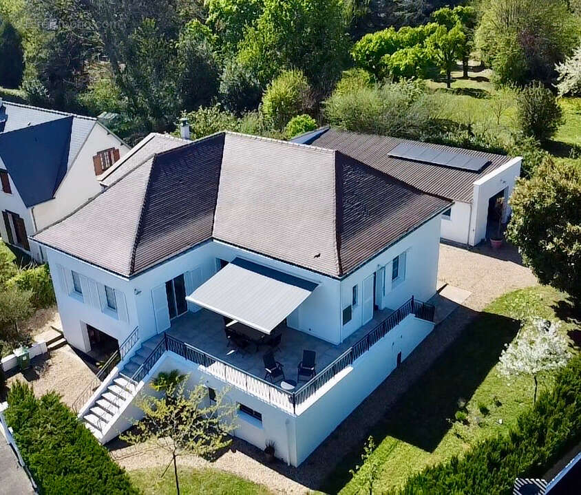 Maison à CHAMBRAY-LES-TOURS