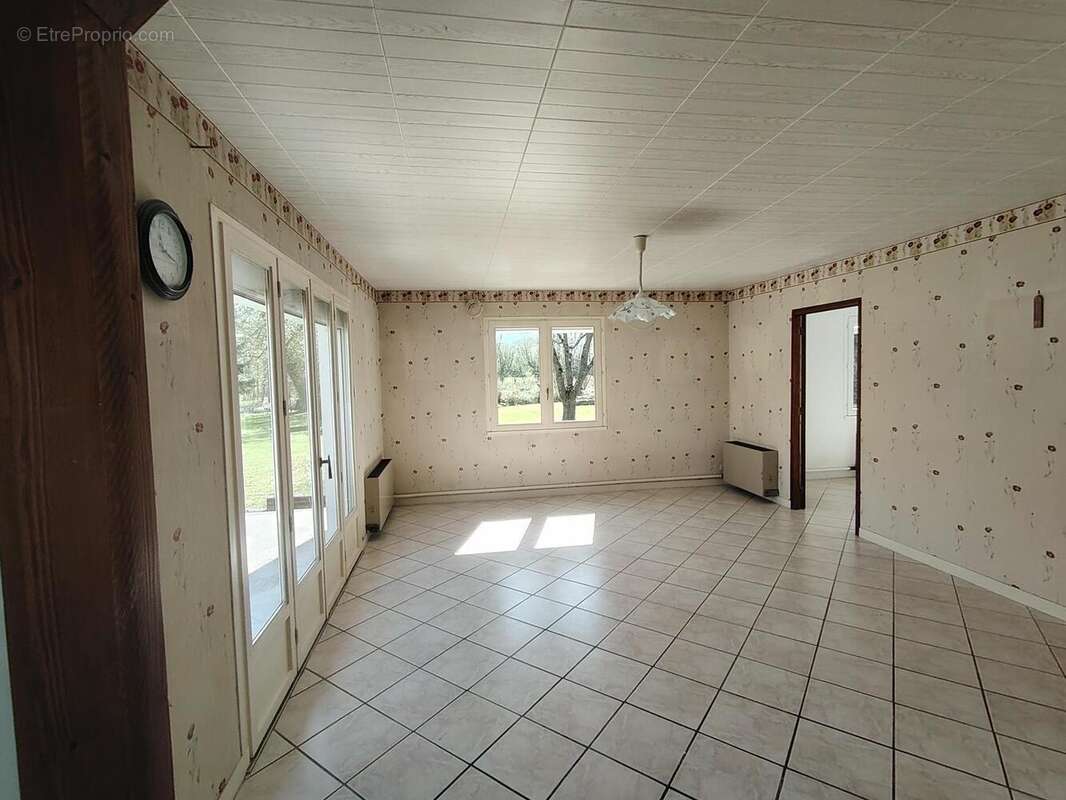 Photo 2 - Maison à SAVIERES