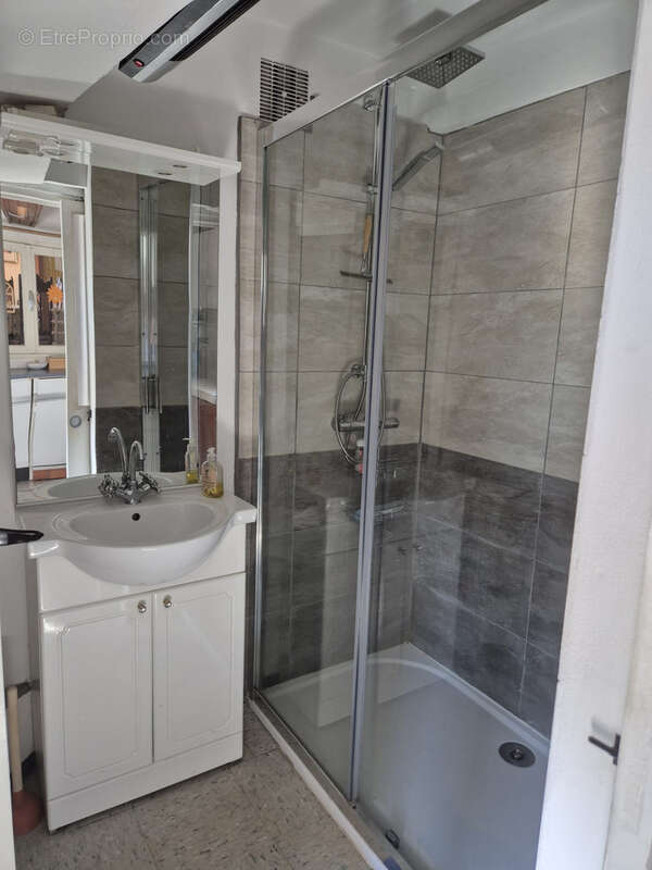 Maison à CABREROLLES