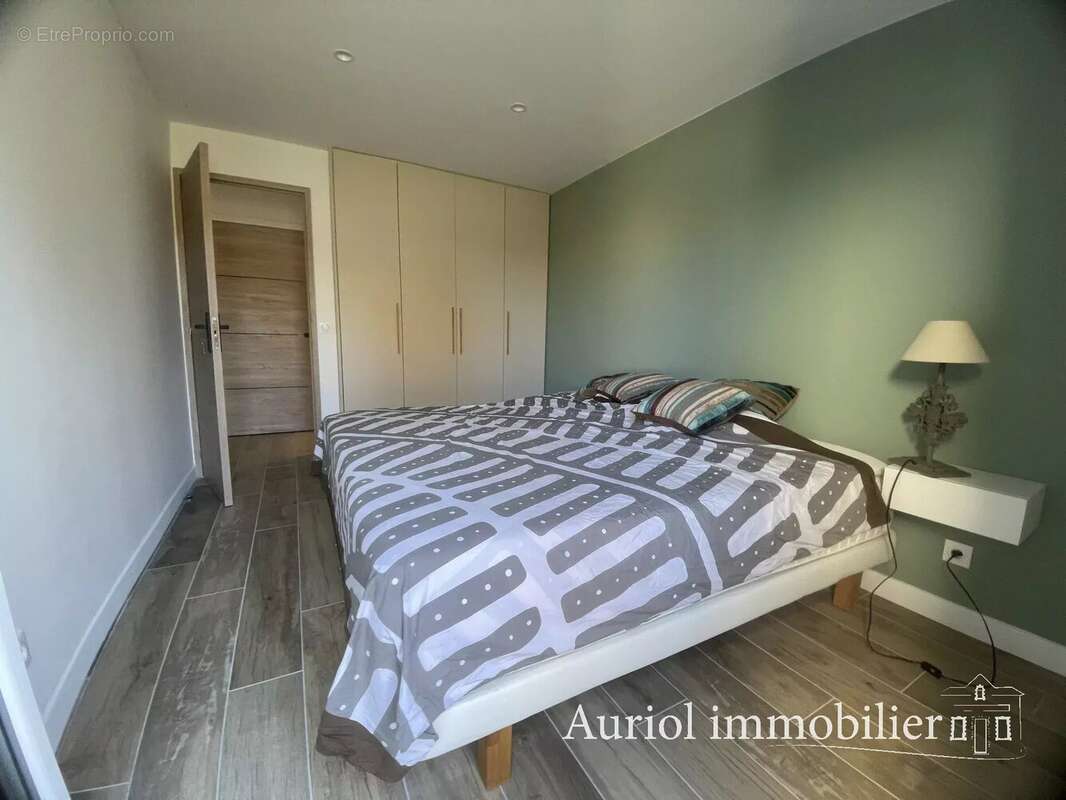 Appartement à MARSEILLE-9E