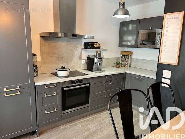 Photo 3 - Appartement à MARSEILLE-10E