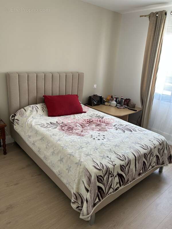 Maison 100 m² à La Couronne  - photo 20