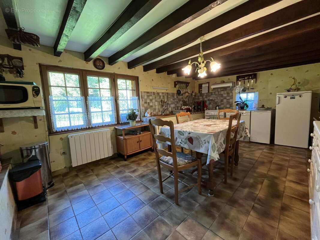 Maison à THORIGNE-SUR-DUE