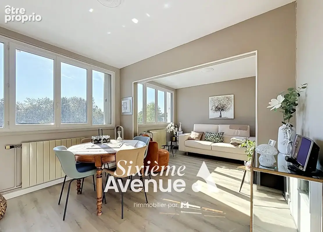 Appartement à DECINES-CHARPIEU
