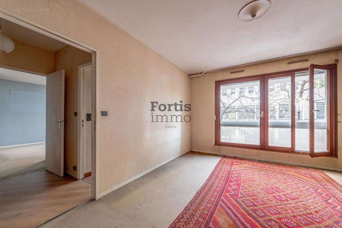 Appartement à PARIS-4E