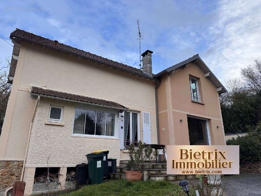 Maison à MERIEL