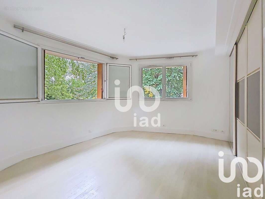 Photo 7 - Appartement à SURESNES