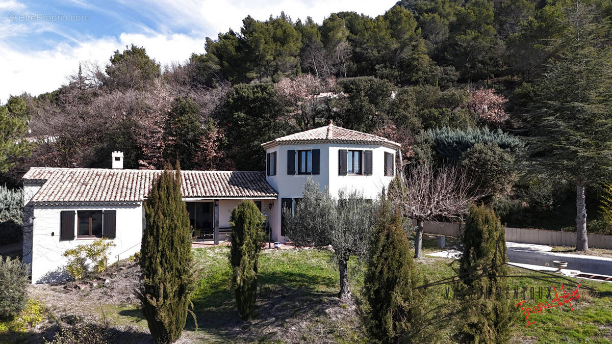 Maison à SEGURET