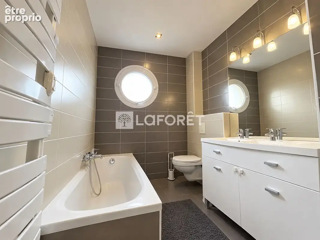 Maison Marange-silvange 7 pièce(s) 135 m2 avec piscine et spa - photo 7