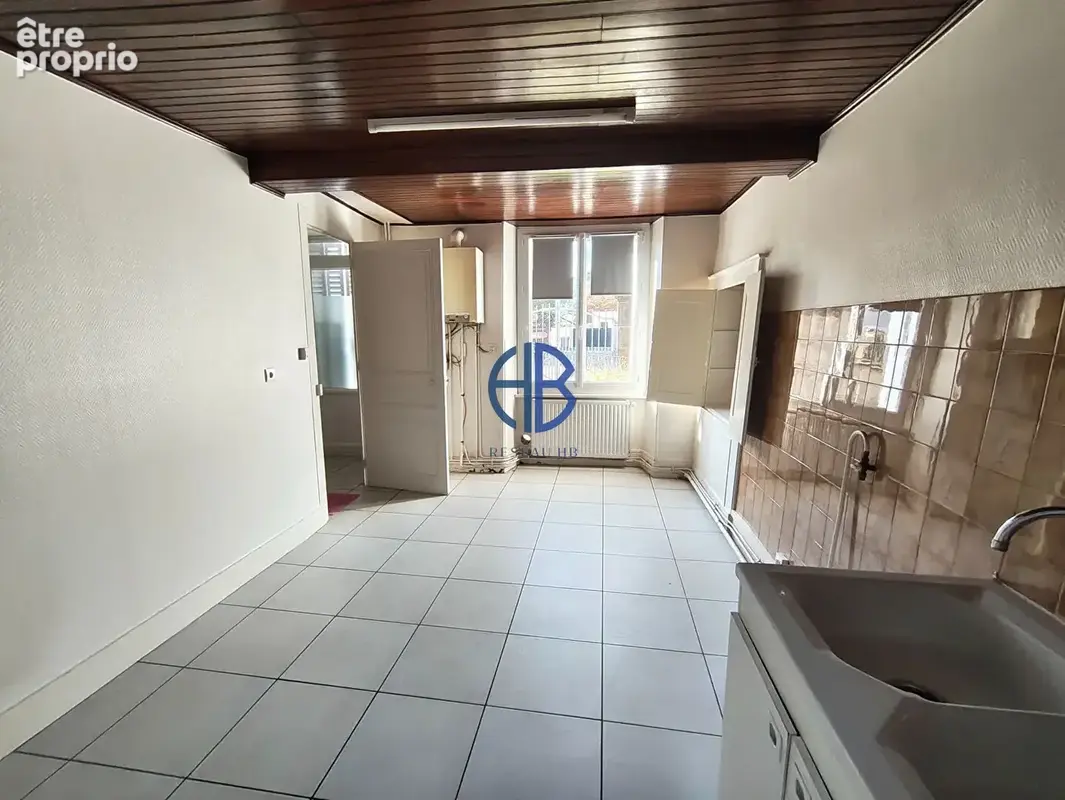 Maison Sillans 4 pièce(s) 99.92 m2 - photo 6