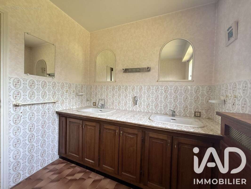 Maison 170 m² à Remilly-Wirquin  - photo 9